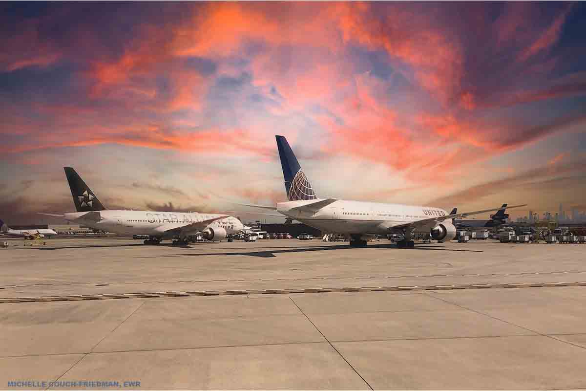 United Airlines aircraft, airport, flights,