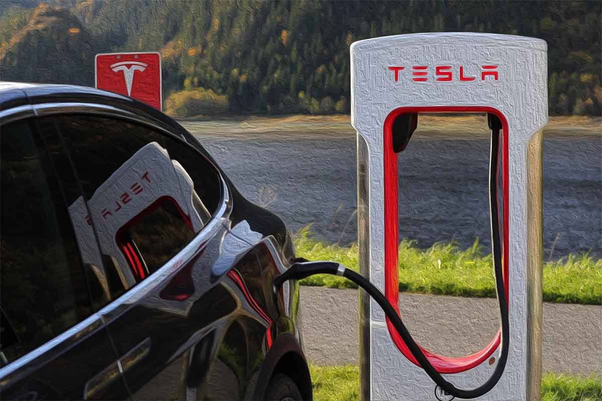 Tesla fraudulent car repair bills copy Turo sent a fraudulent car rental repair bill to this customer
