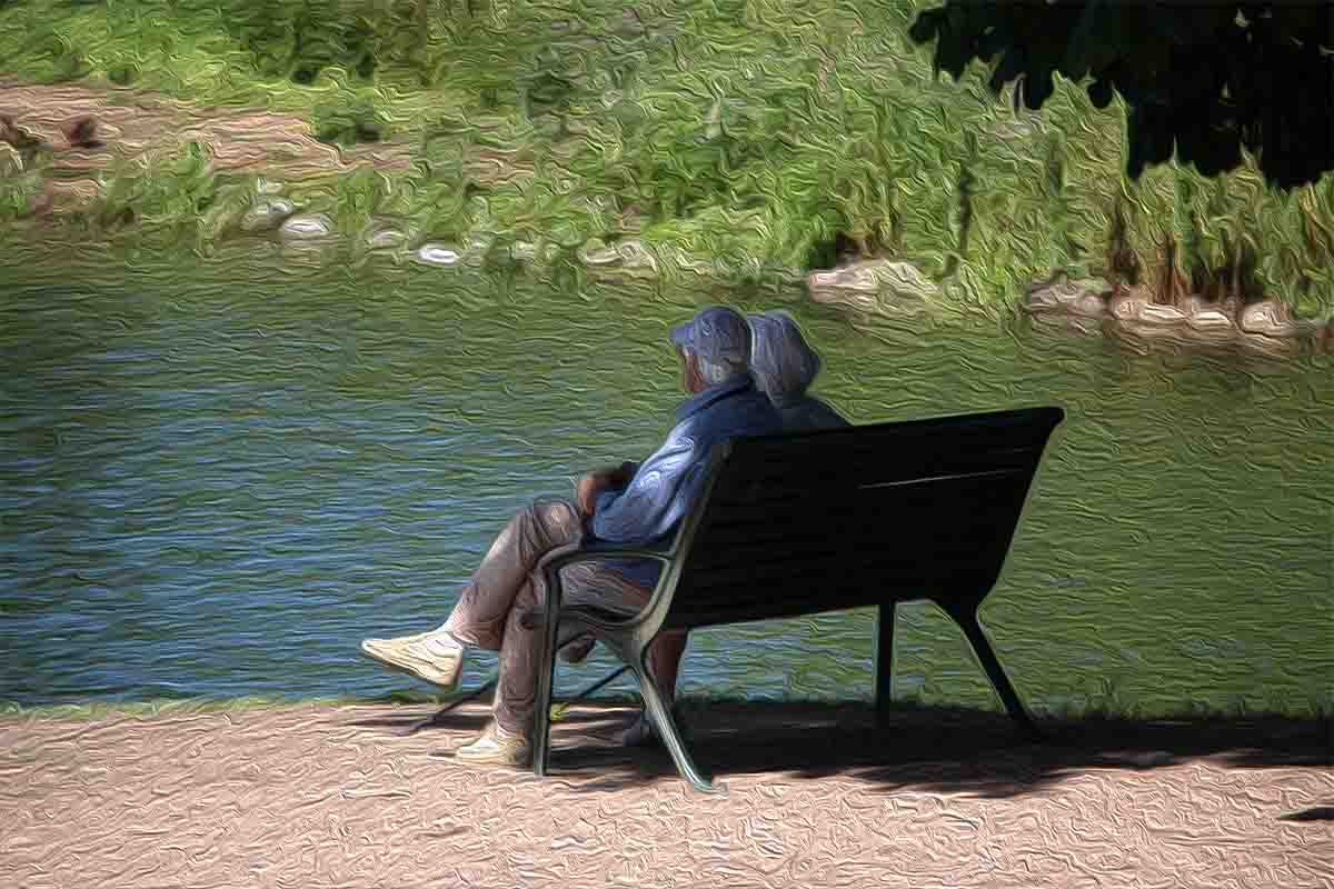 An older couple pondering Medicare Advantage options, Original Medicare problems, trapped in Medicare Advantage