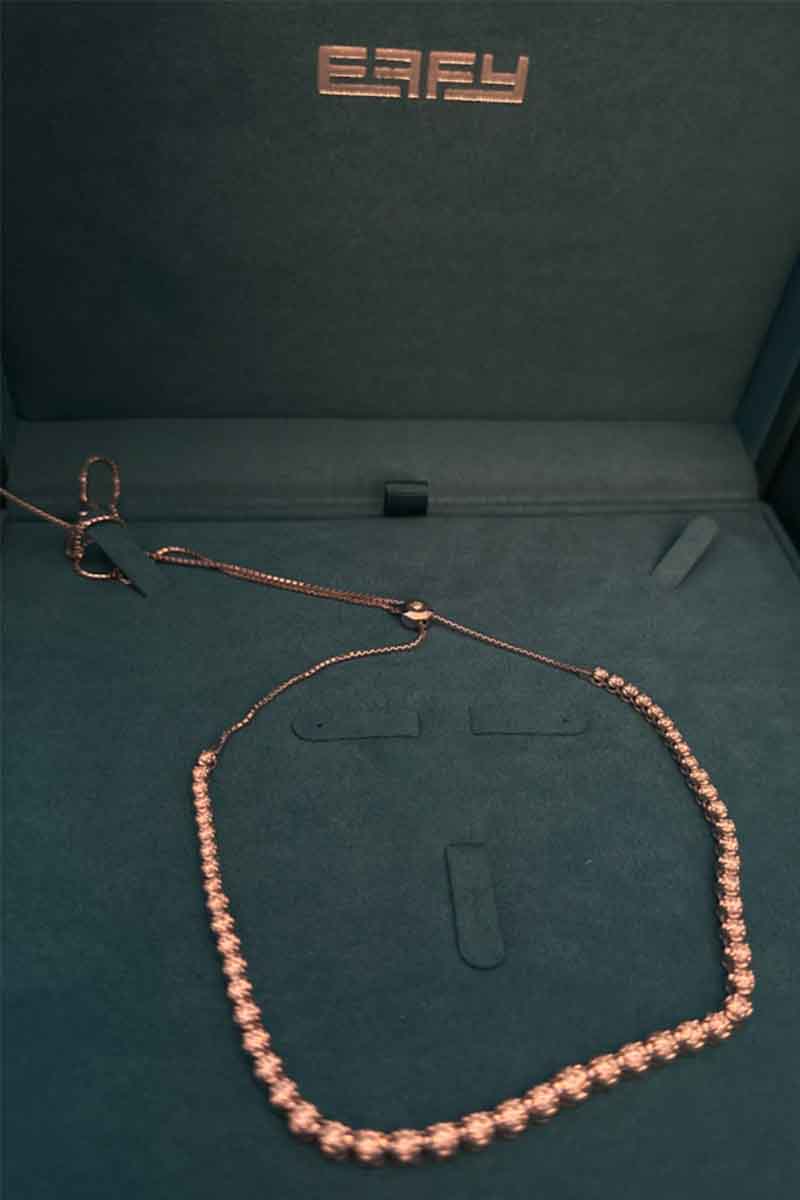 Here is the diamond tennis necklace this Royal Caribbean passenger bought for $16,000,  misrepresented jewelry, not 12 carat total weight diamonds, buyers remorse
