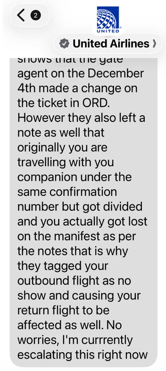 A grammatically challenged United Airlines chat provides no help to this UA customer.